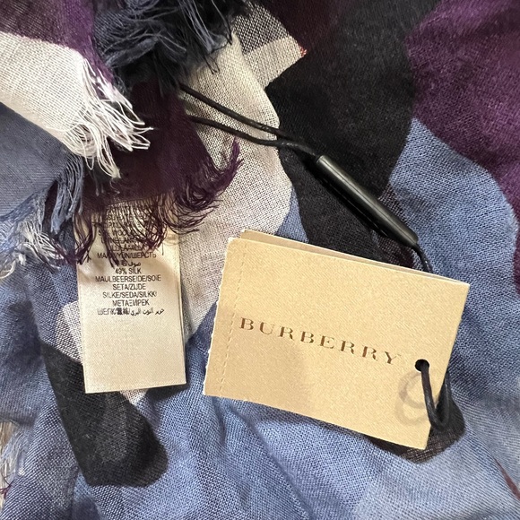 Burberry Camouflage Scarf - Picture 2 of 6